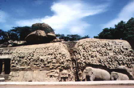Groesstes Relief aus einem Granitblock in Mahabalipuram